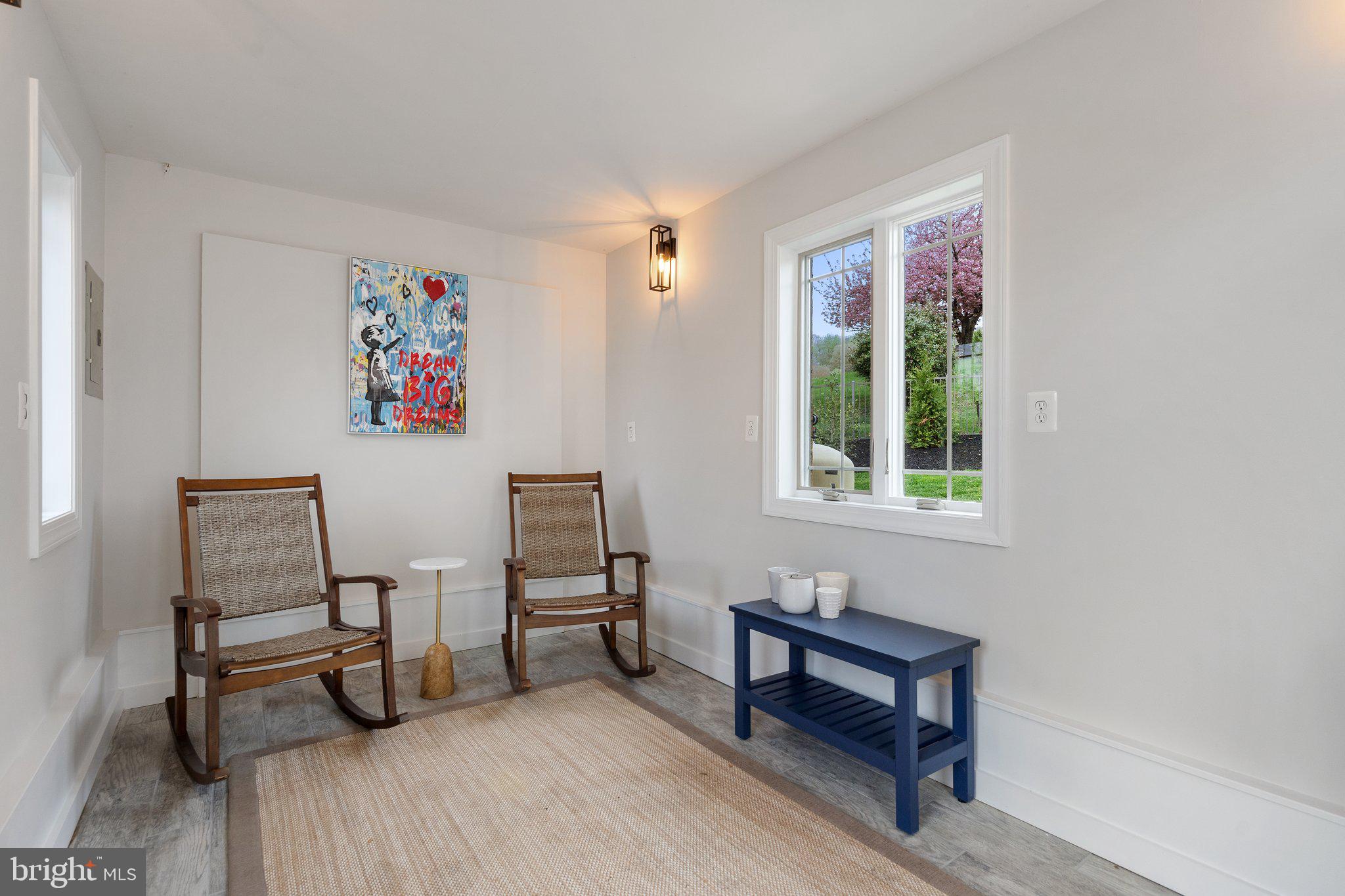 WATERLOO NORTH - Residential