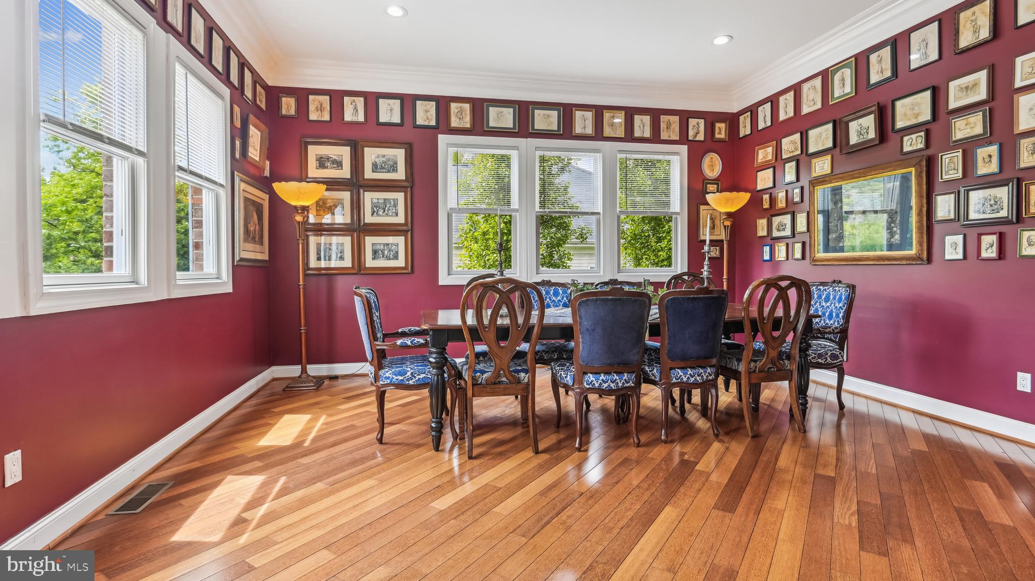 HIGHVIEW TERRACE - Residential