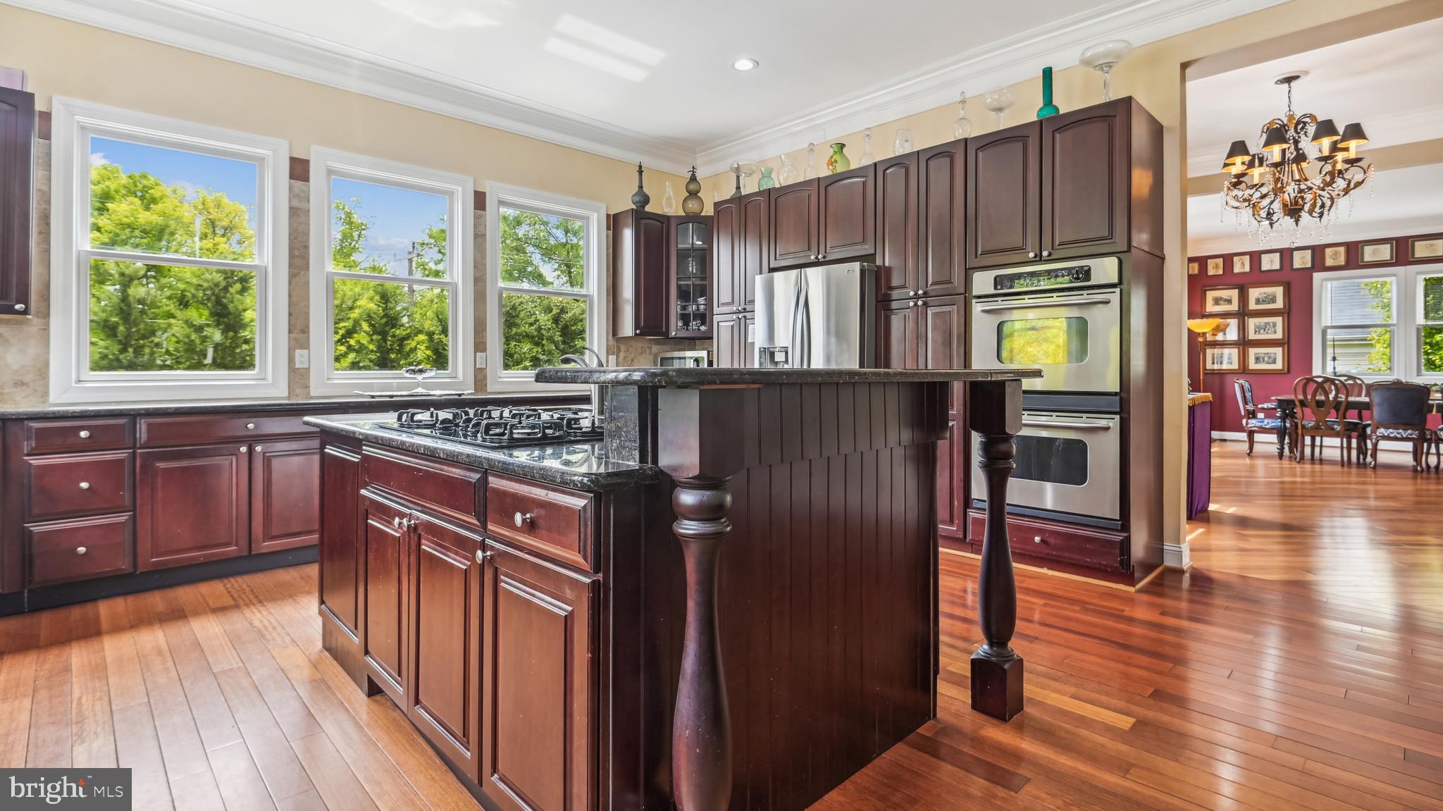 HIGHVIEW TERRACE - Residential