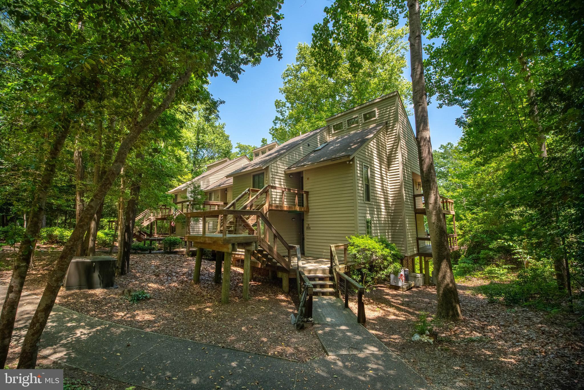 54 VILLA RIDGE DRIVE C