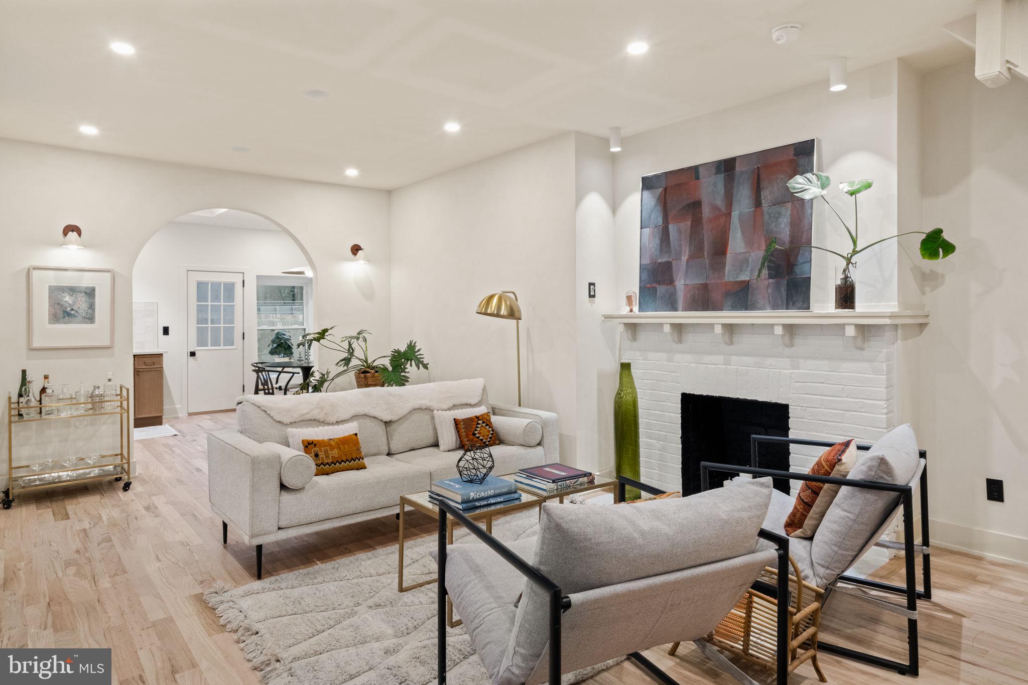 GERMANTOWN (WEST) - Residential