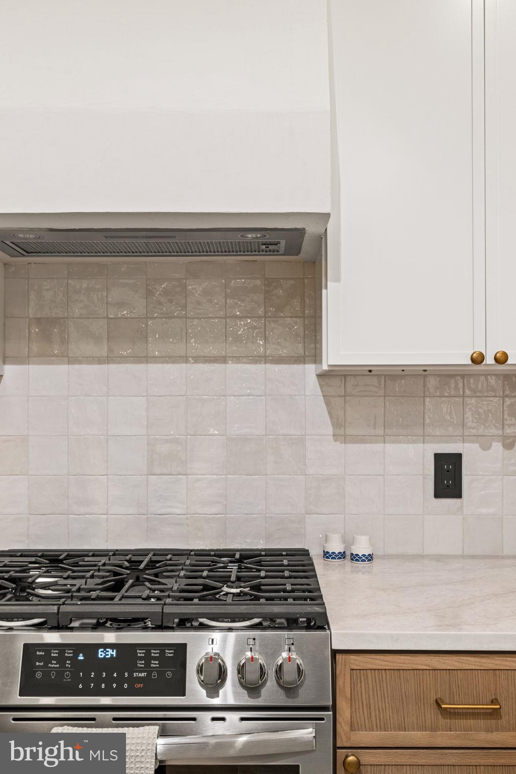 GERMANTOWN (WEST) - Residential