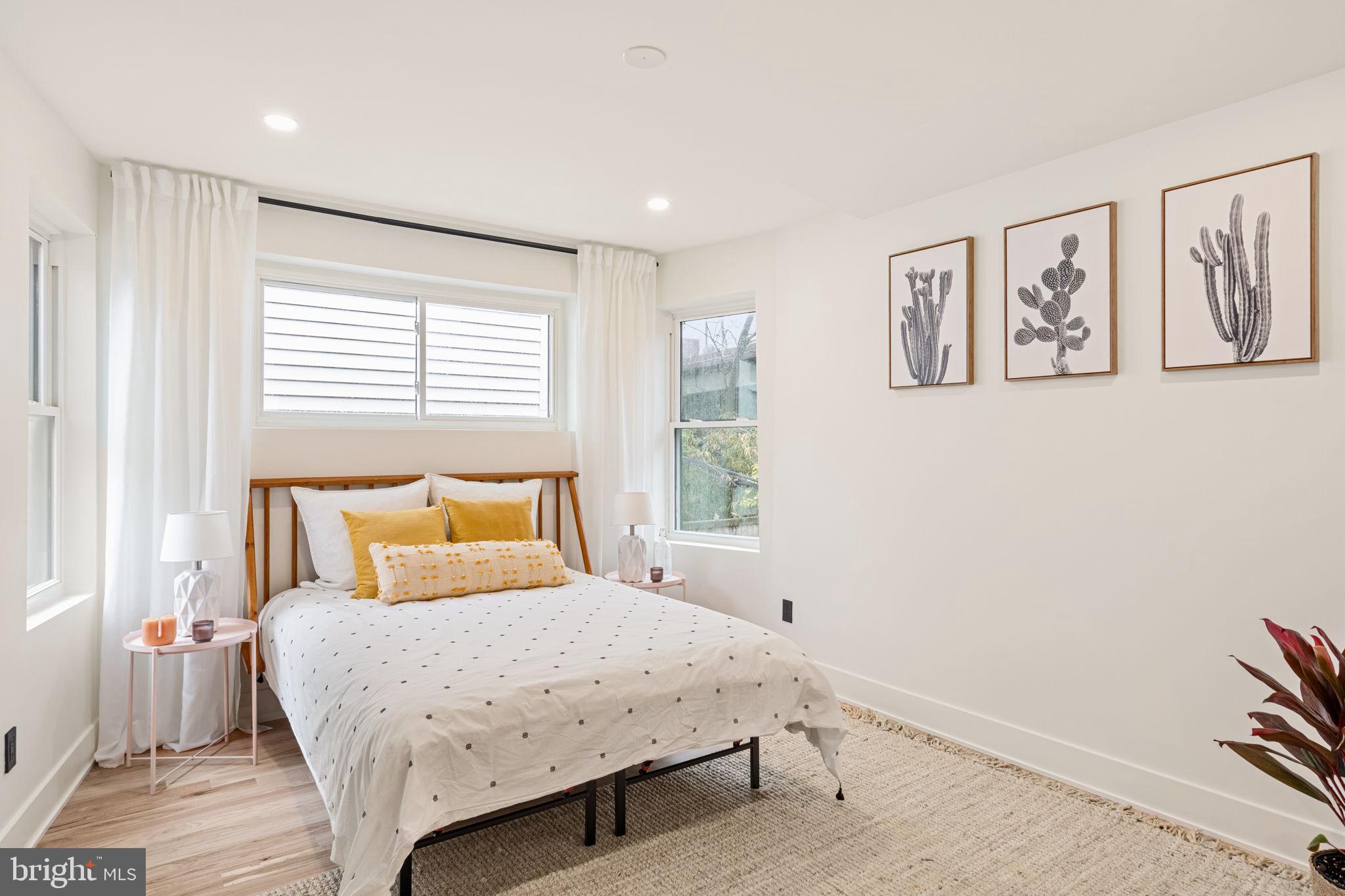 GERMANTOWN (WEST) - Residential