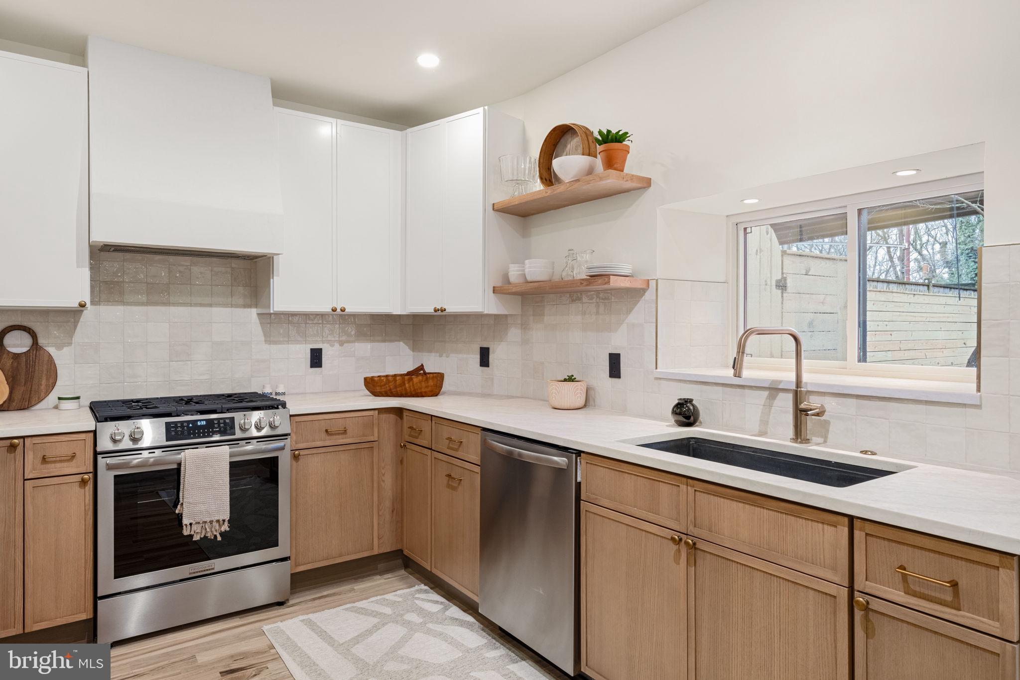 GERMANTOWN (WEST) - Residential