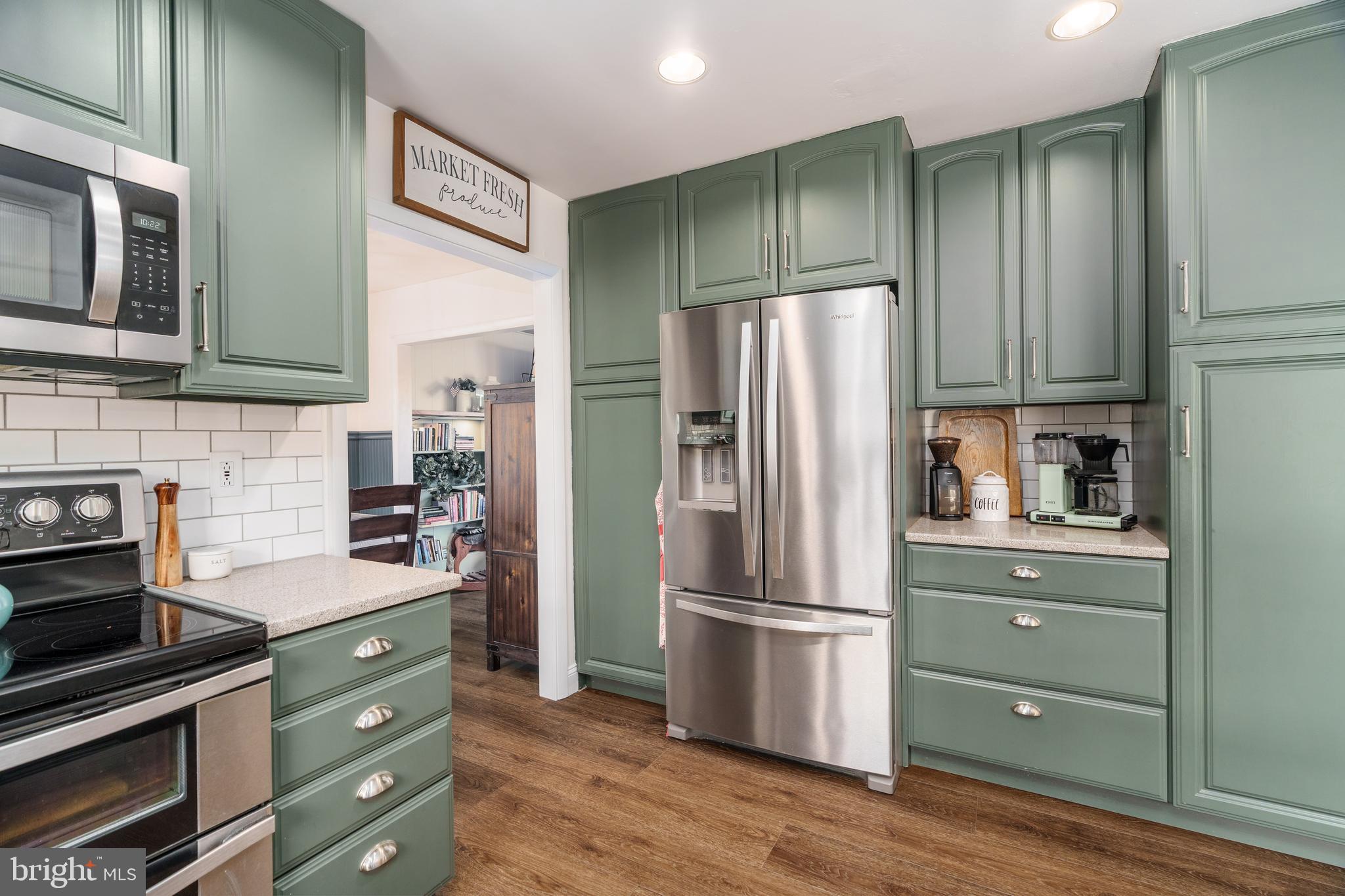 2 MILLCREEK LANE