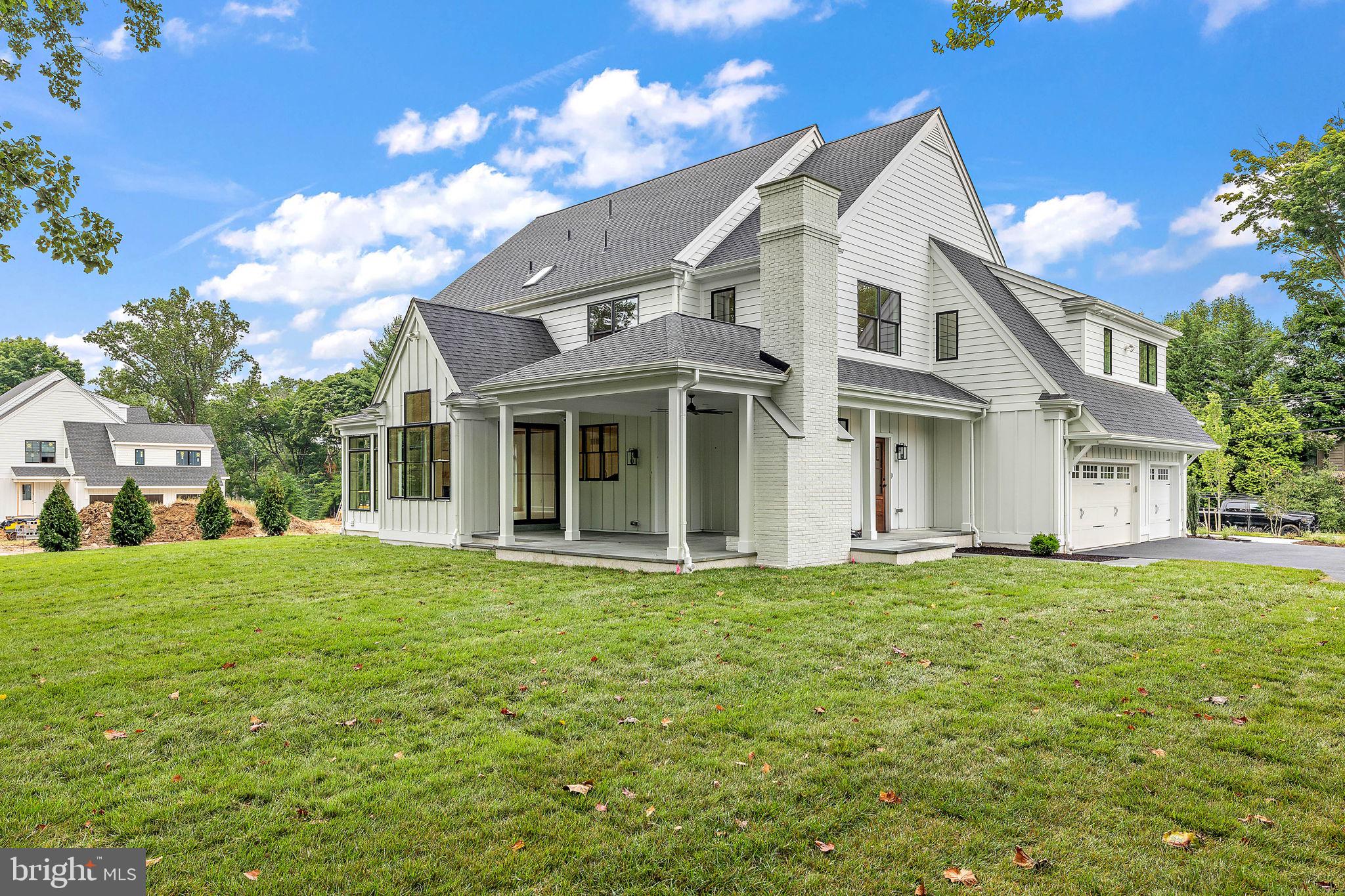 THE WOODS AT ROSE TREE - Residential