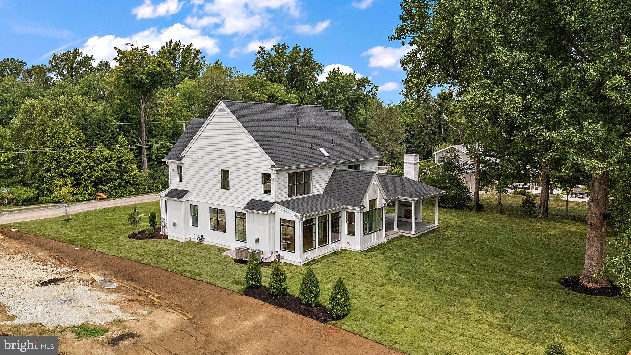 THE WOODS AT ROSE TREE - Residential