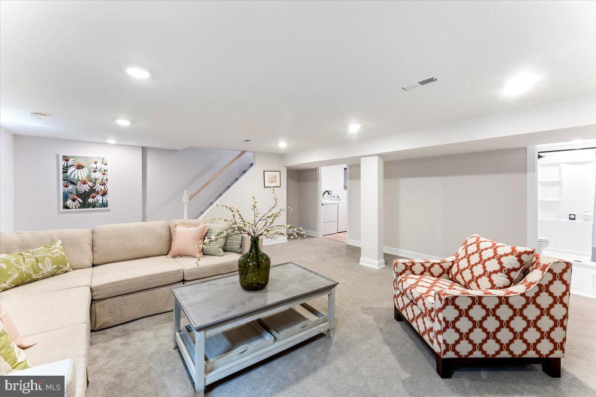 CHATHAM VIL - Residential