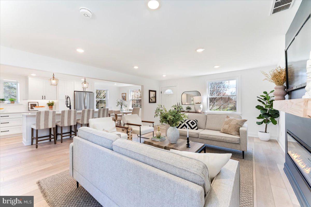 CHATHAM VIL - Residential