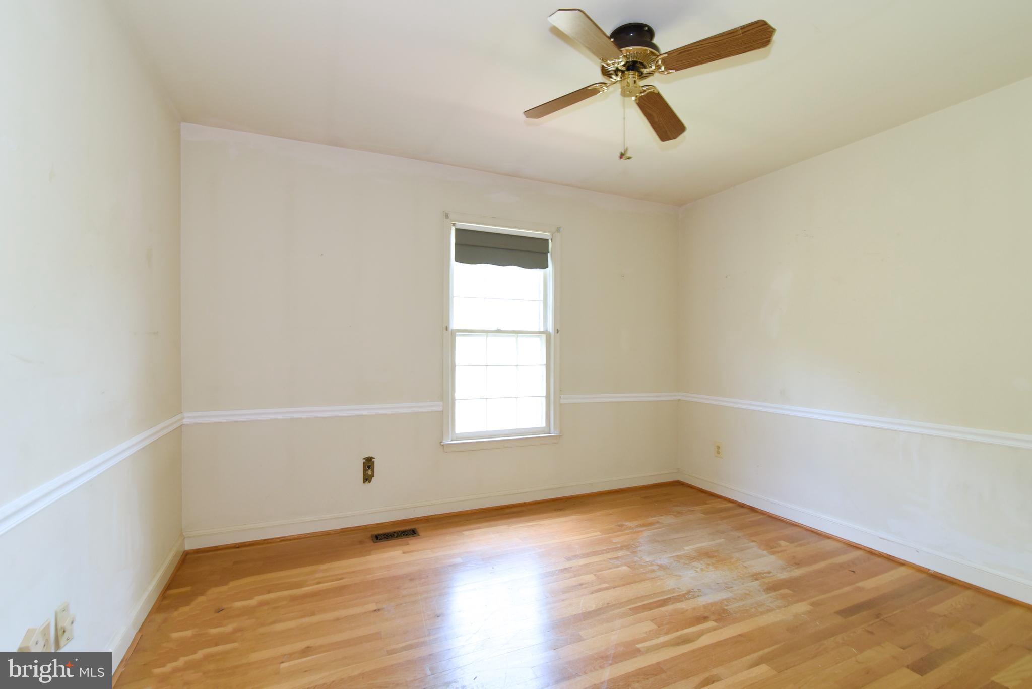 WOLF TRAP GREEN - Residential