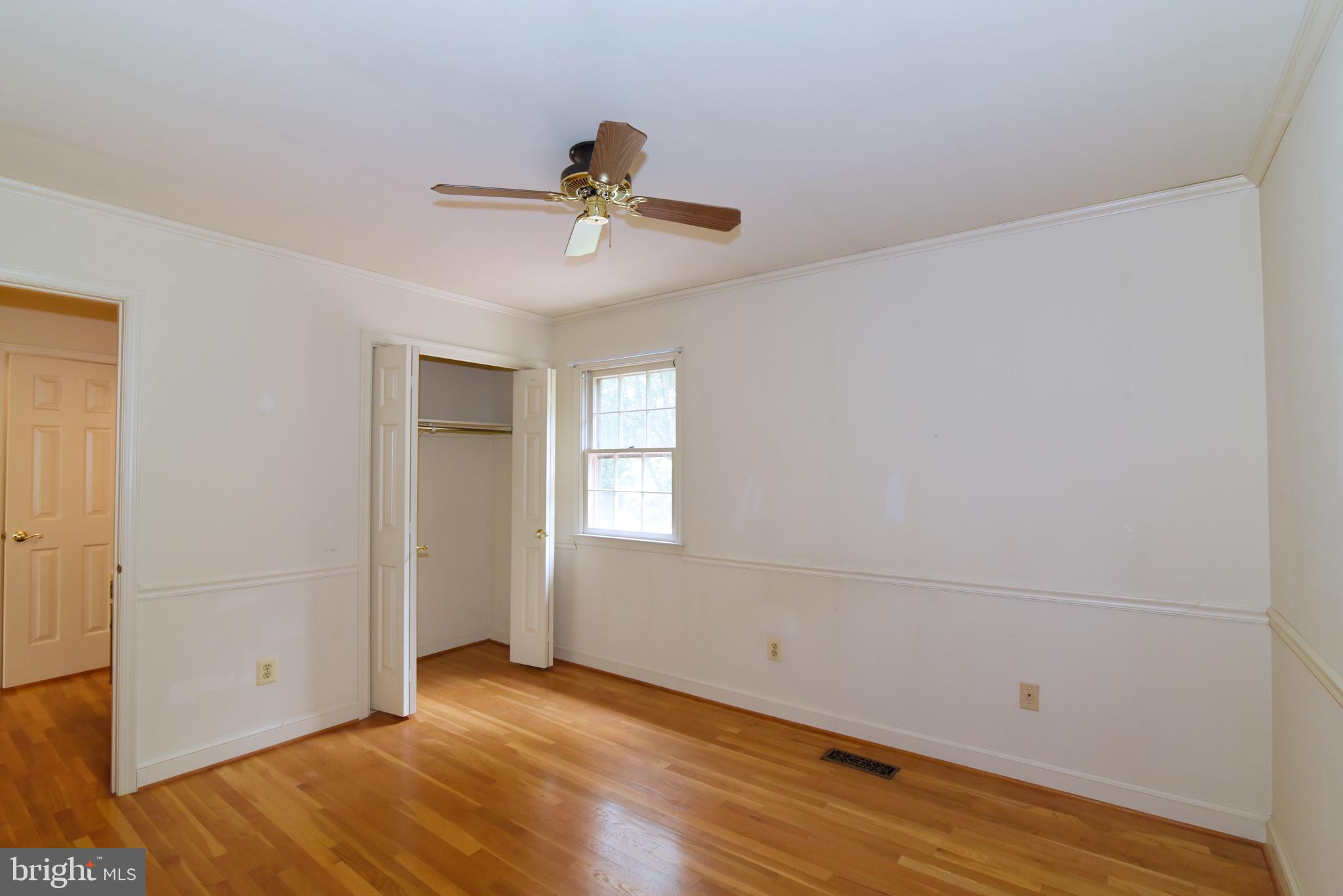 WOLF TRAP GREEN - Residential