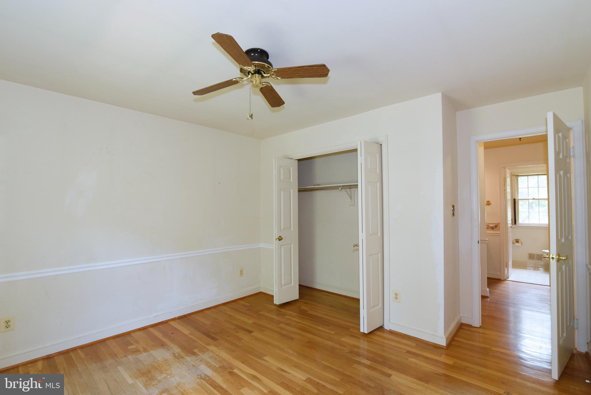 WOLF TRAP GREEN - Residential