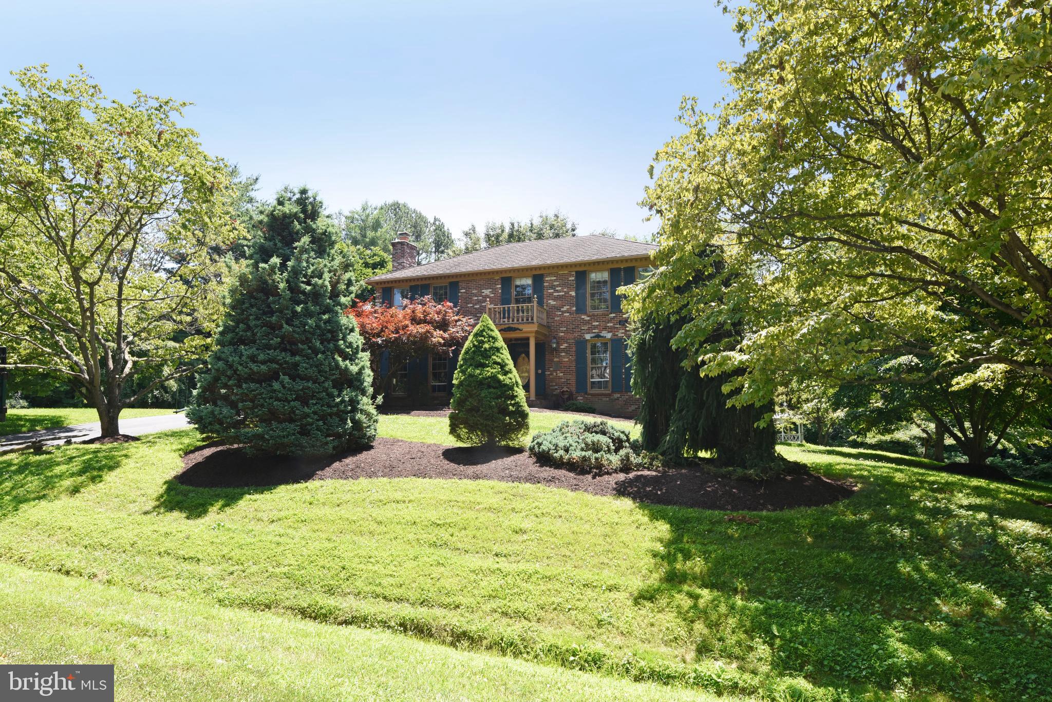 WOLF TRAP GREEN - Residential
