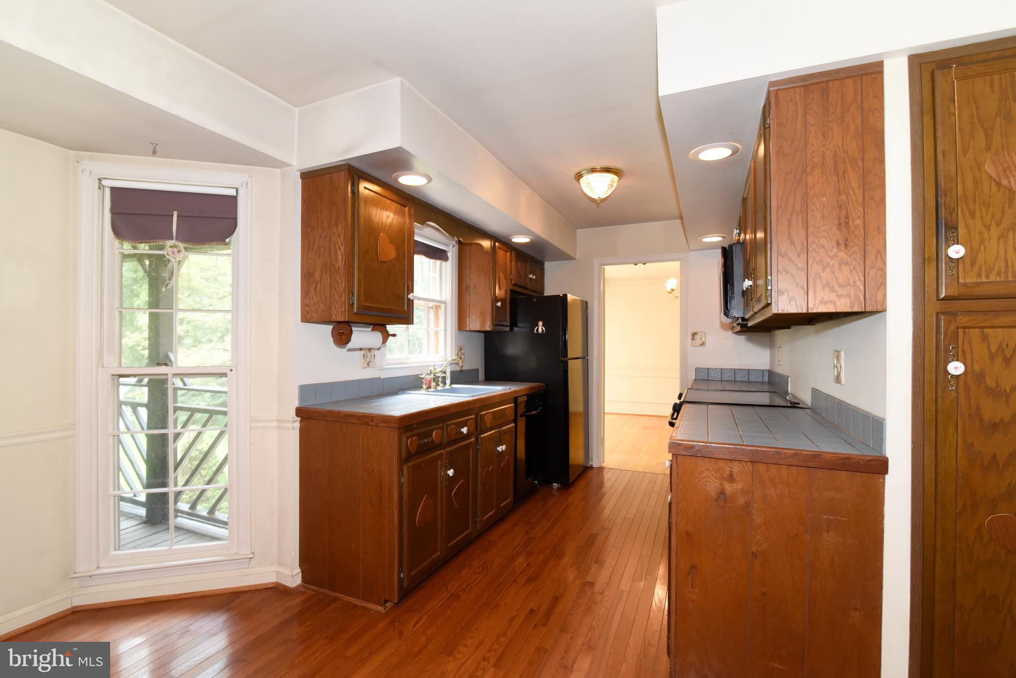 WOLF TRAP GREEN - Residential