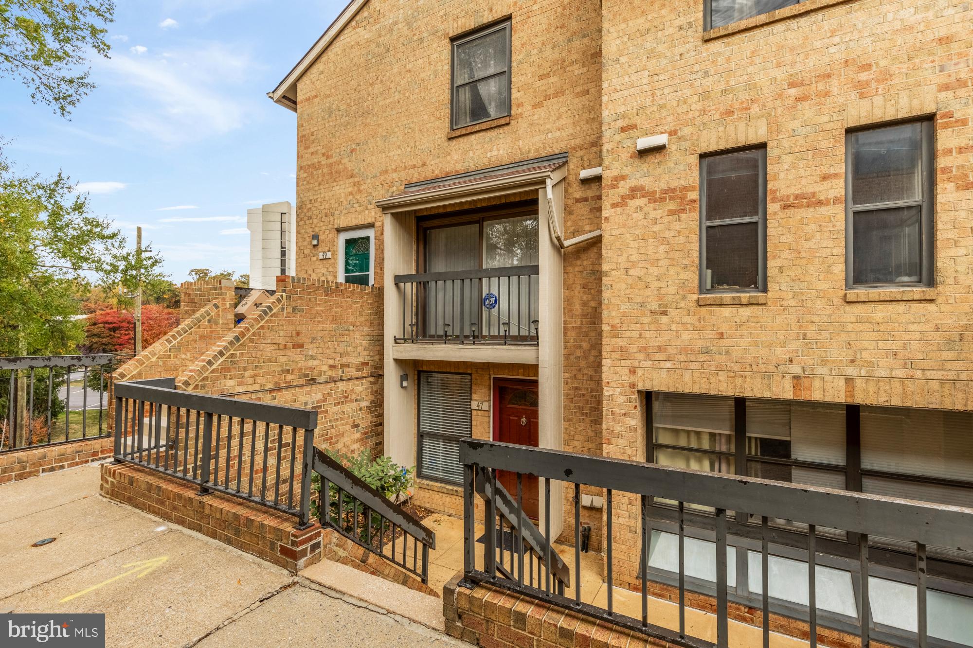 BRISTOL SQUARE - Residential