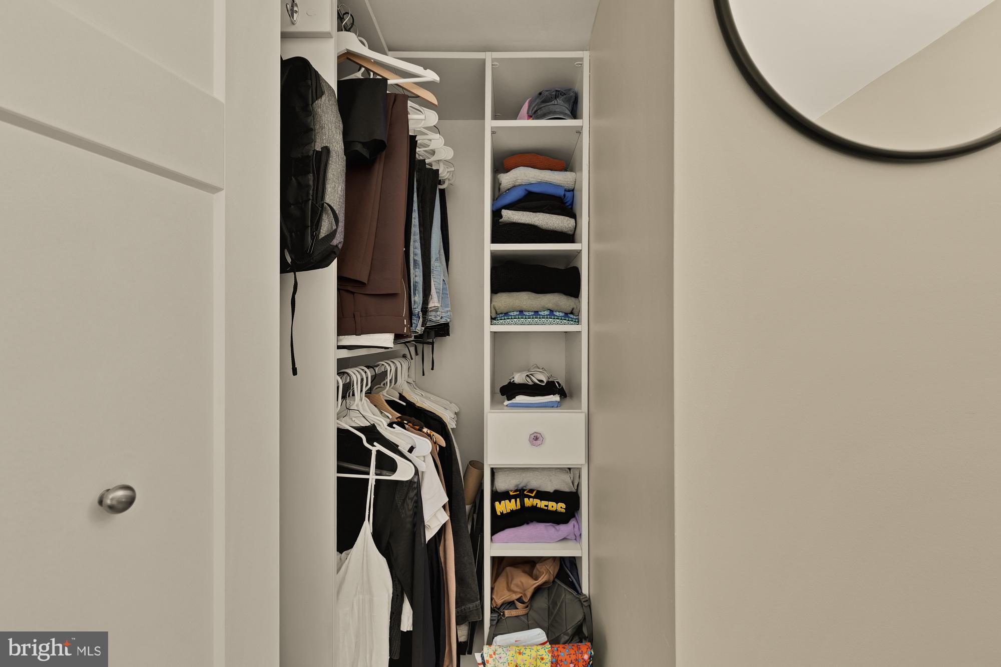 BRISTOL SQUARE - Residential