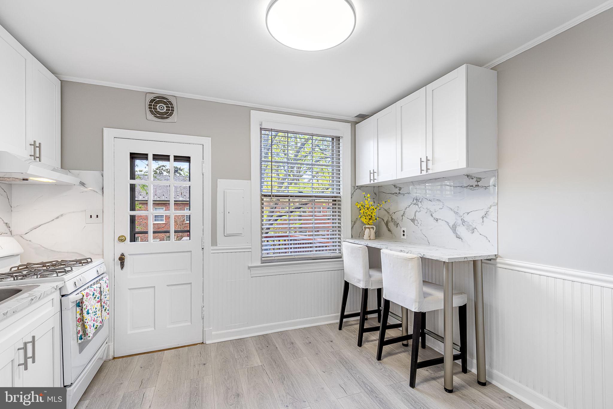 ARLINGTON VILLAGE - Residential