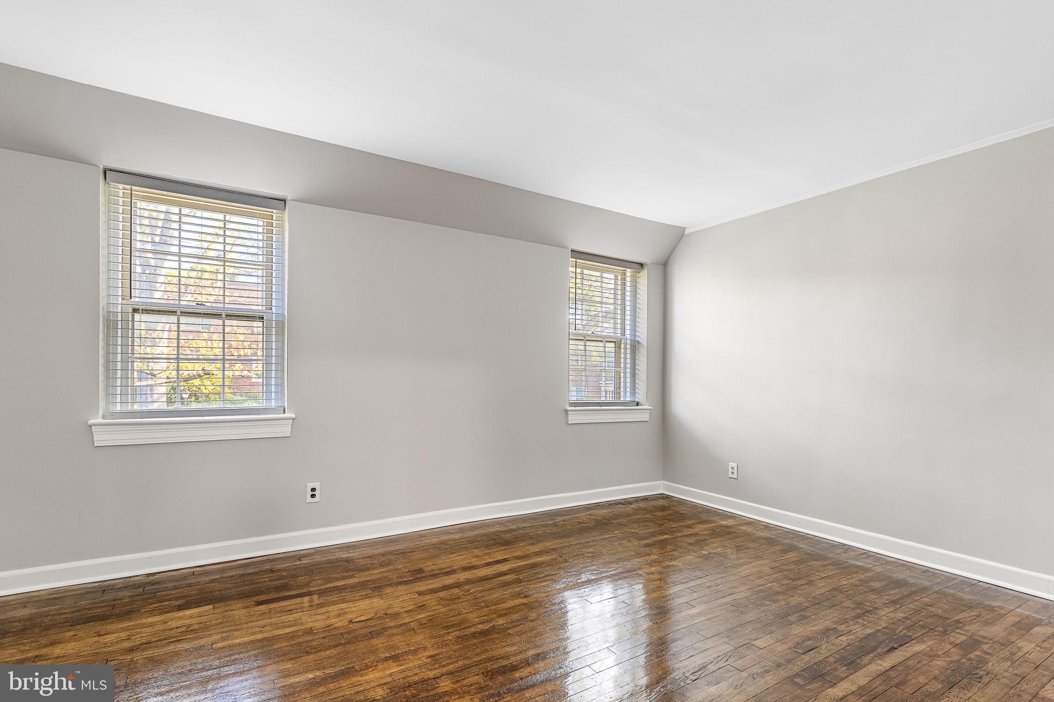 ARLINGTON VILLAGE - Residential