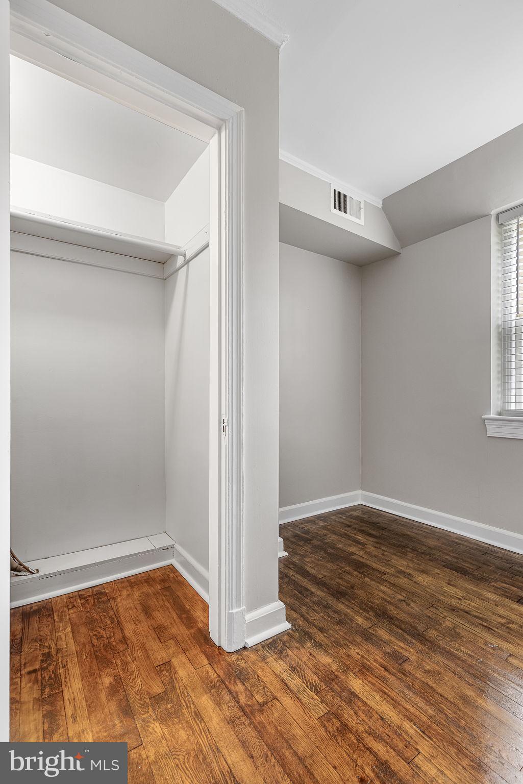 ARLINGTON VILLAGE - Residential