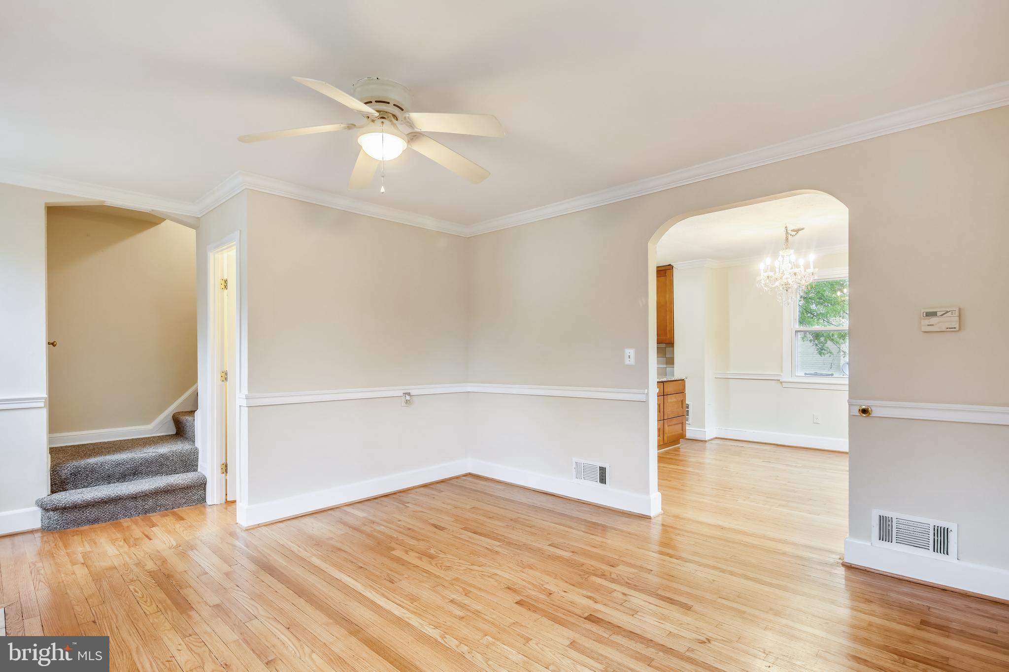 7112 ANNAPOLIS ROAD