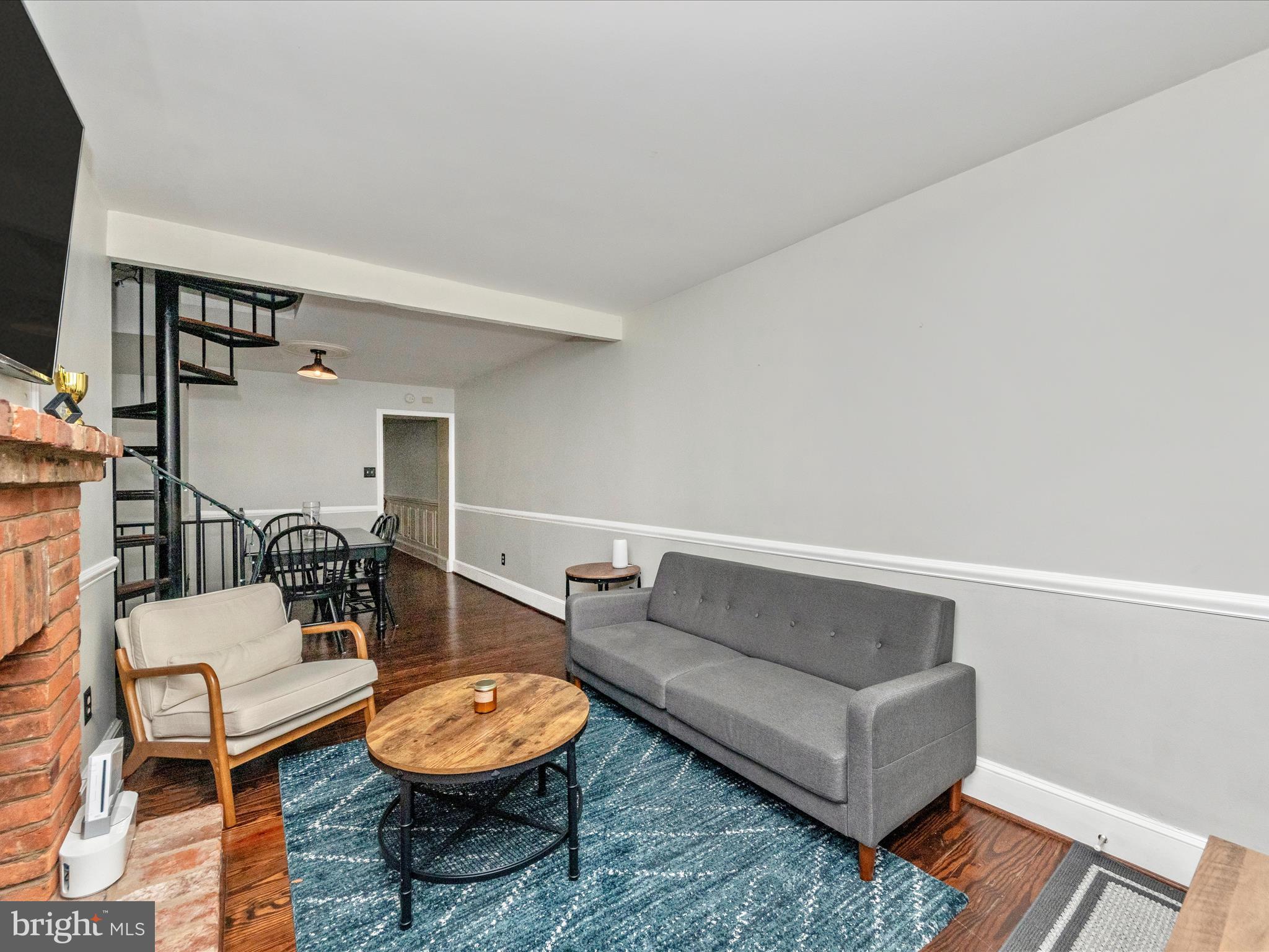 23 E WHEELING STREET