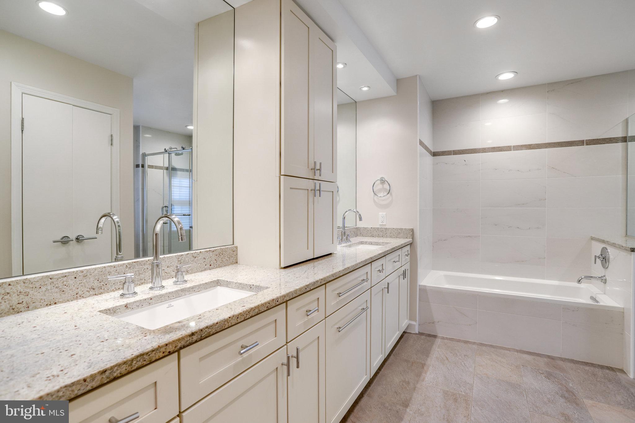 TIMBERLY SOUTH - Residential