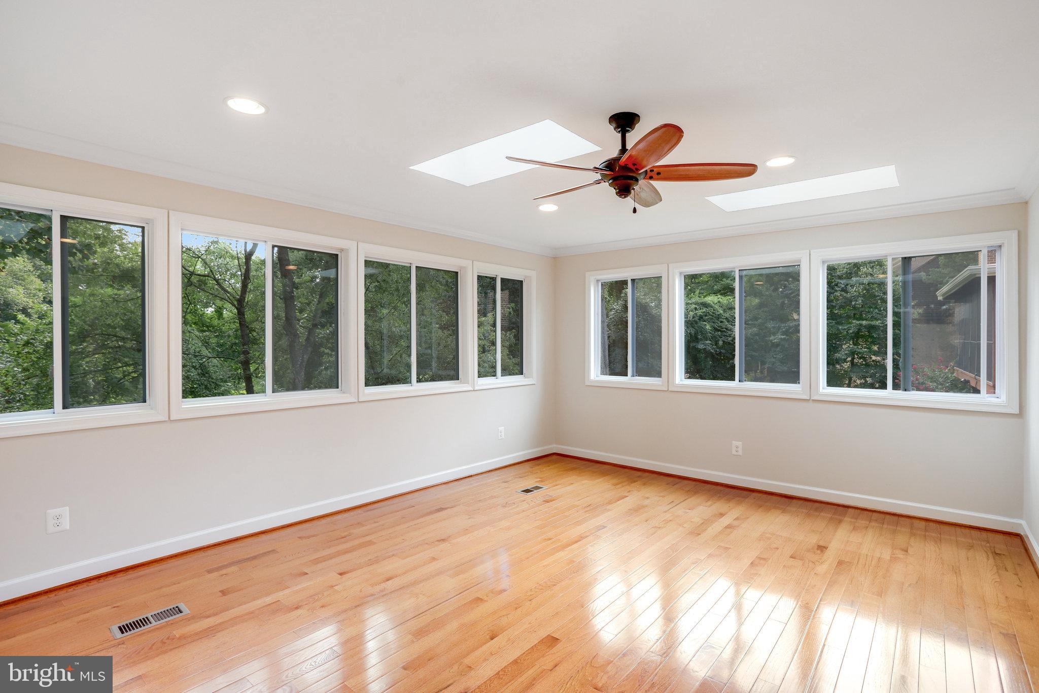 TIMBERLY SOUTH - Residential