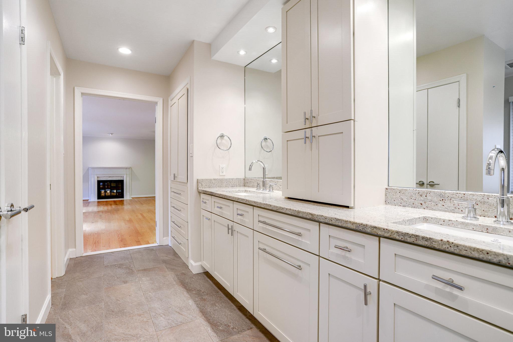 TIMBERLY SOUTH - Residential