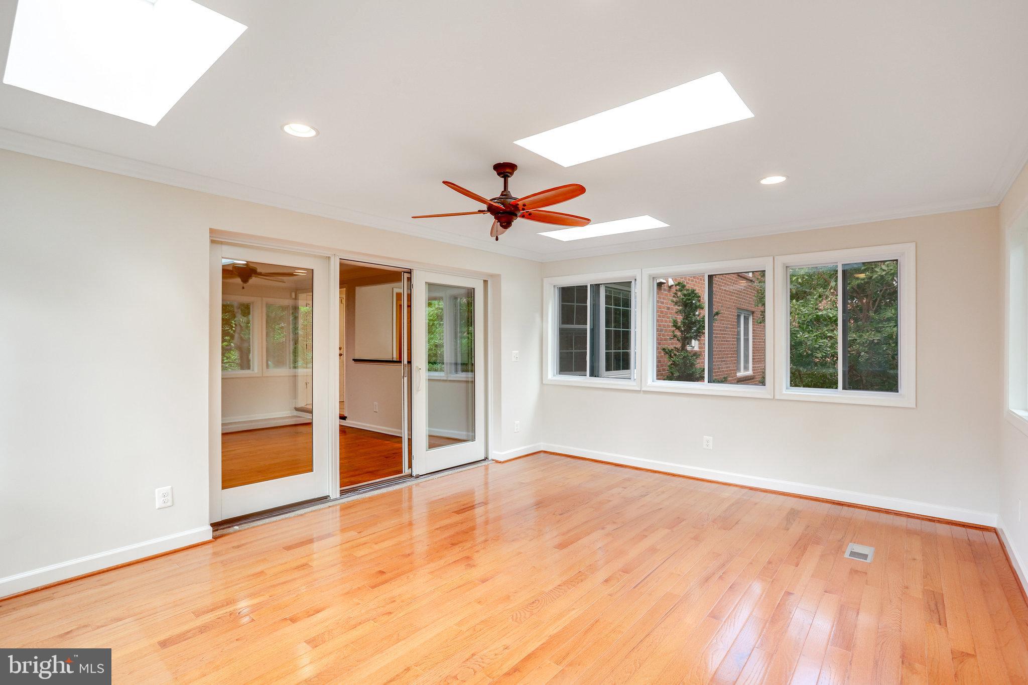 TIMBERLY SOUTH - Residential