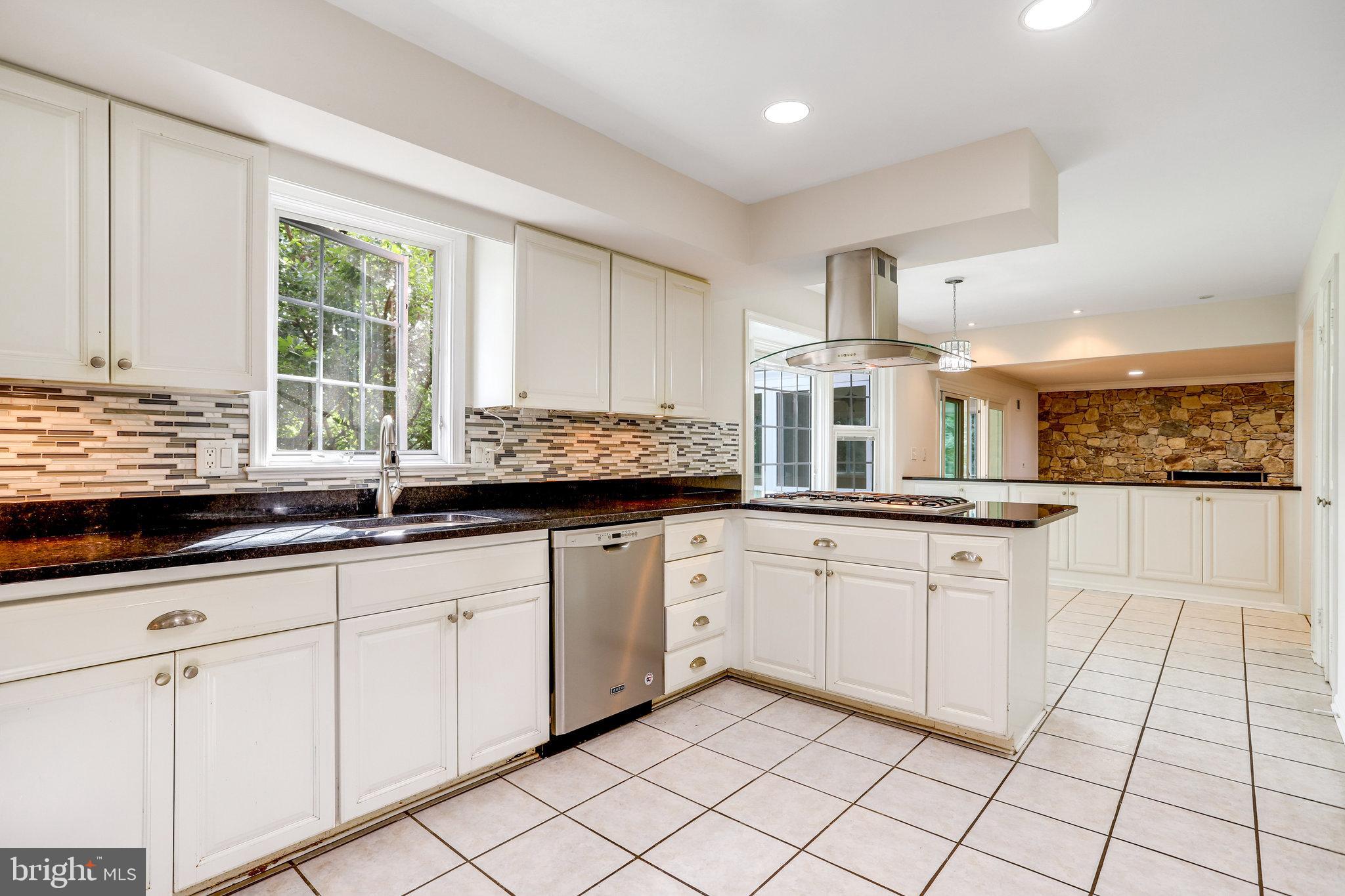 TIMBERLY SOUTH - Residential