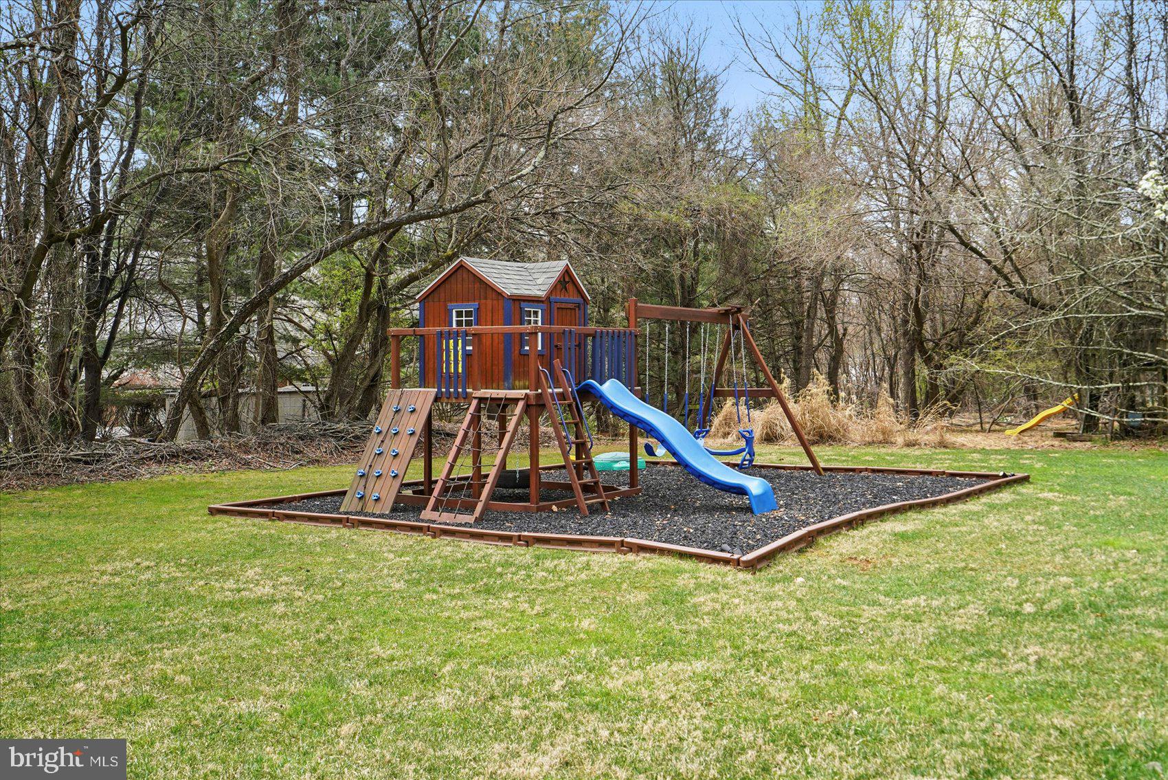 WORTHINGTON GREEN - Residential