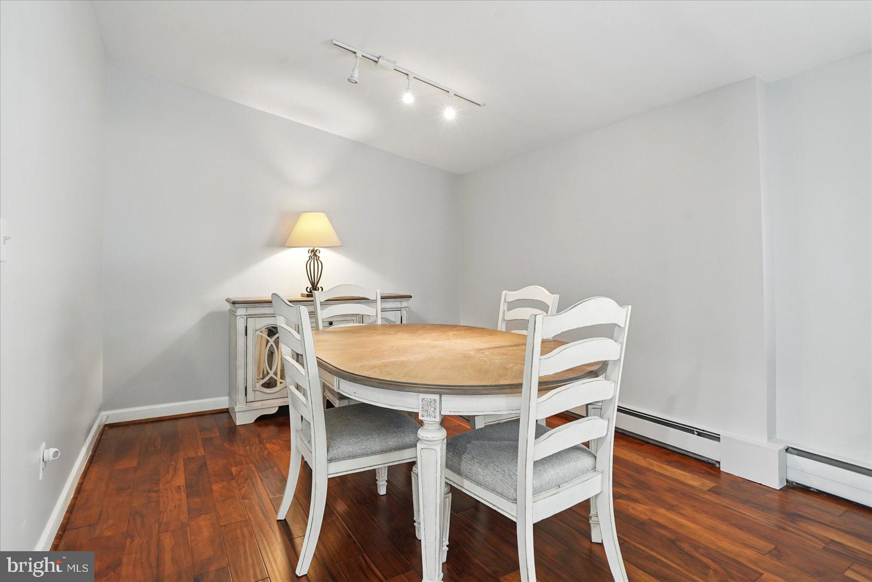 WORTHINGTON GREEN - Residential