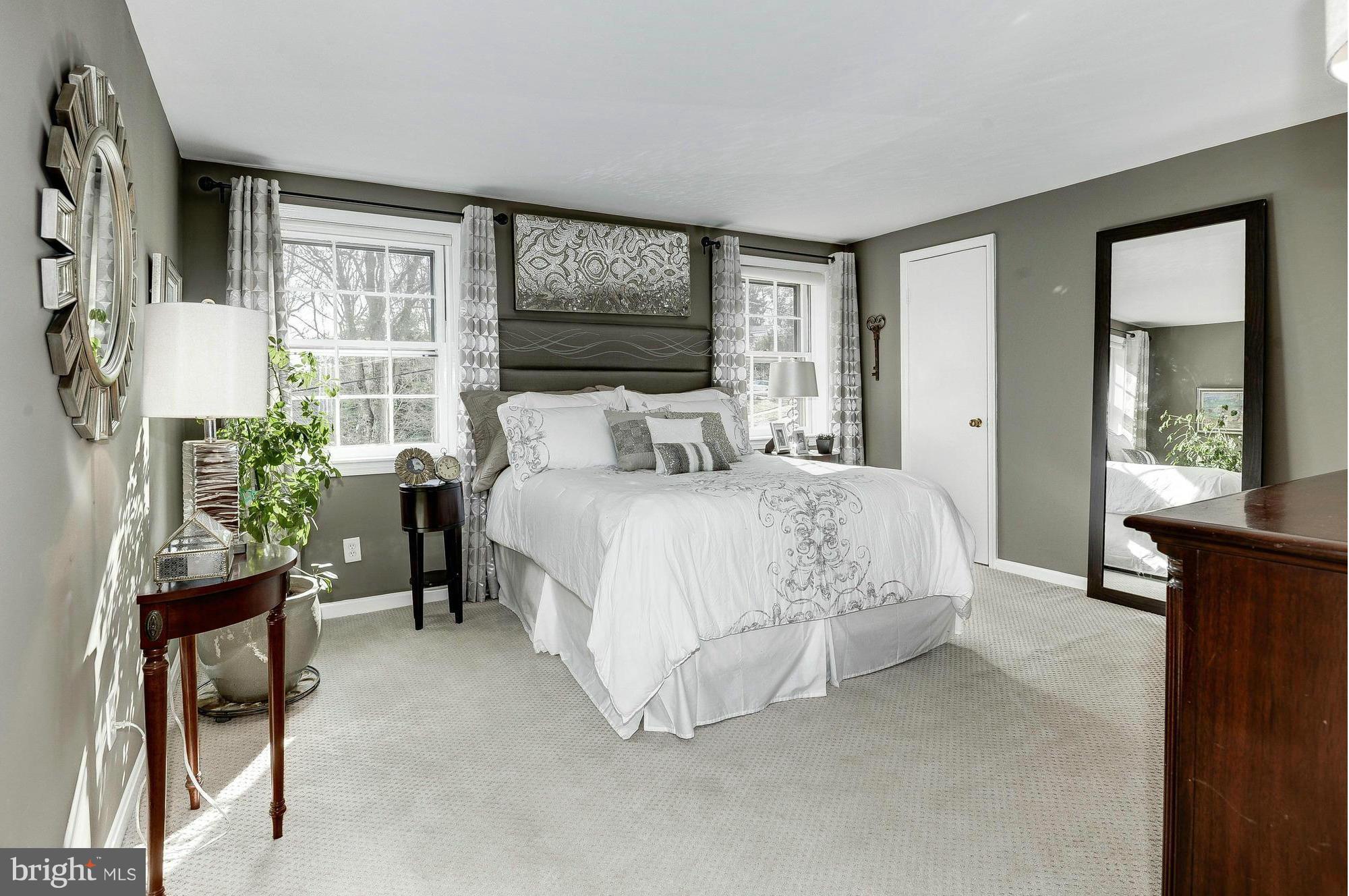 BARCROFT WOODS - Residential