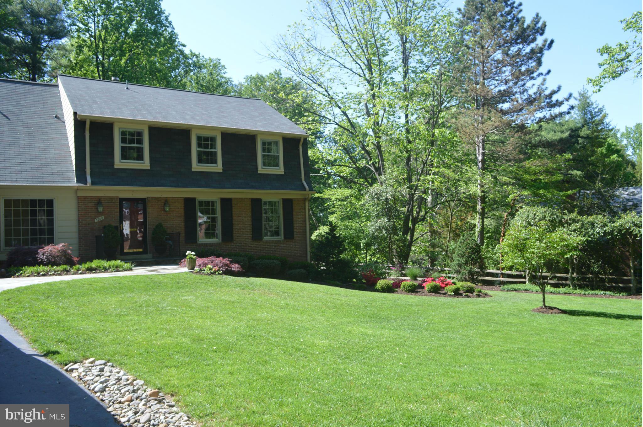 BARCROFT WOODS - Residential