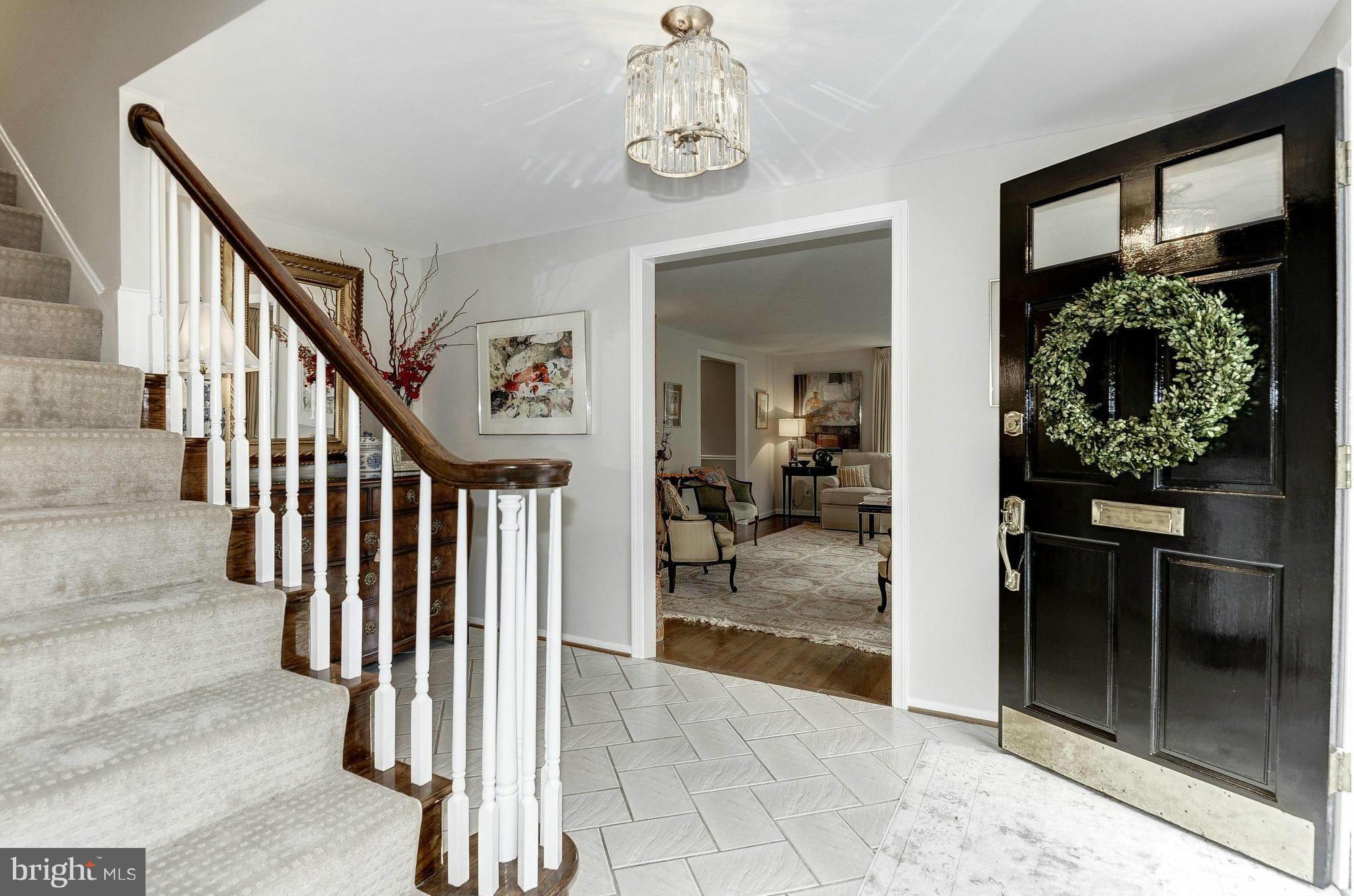 BARCROFT WOODS - Residential