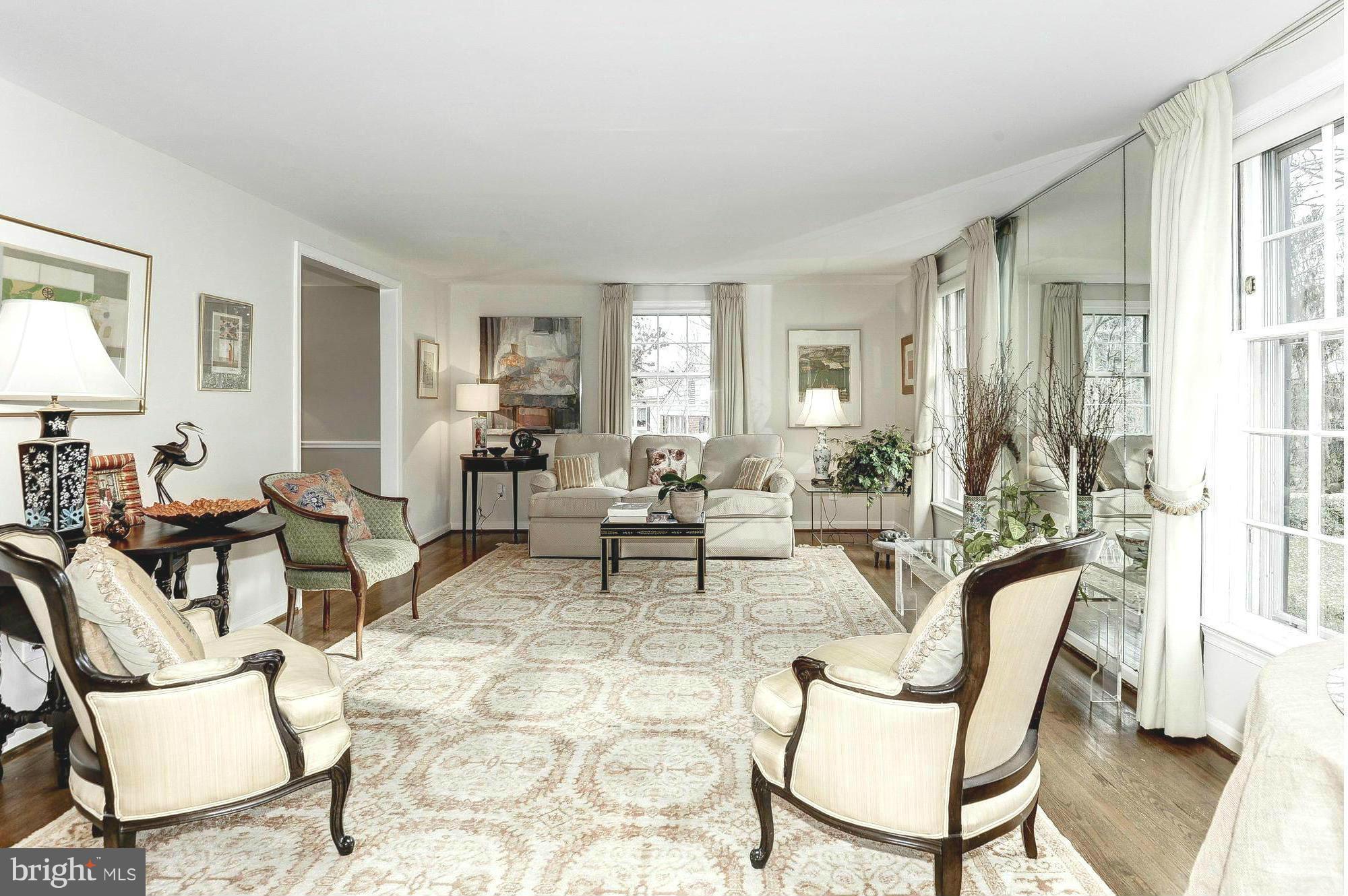 BARCROFT WOODS - Residential