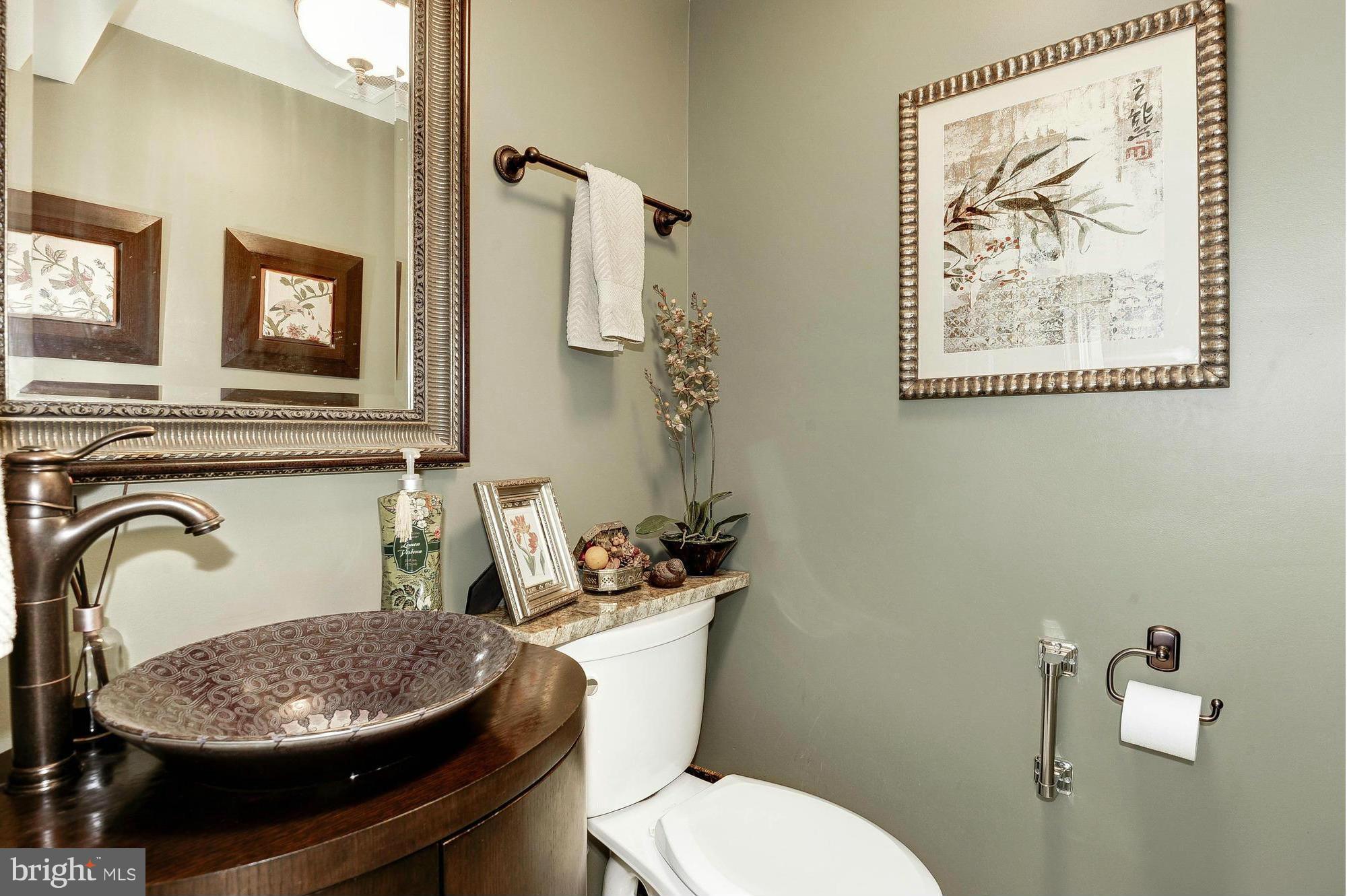 BARCROFT WOODS - Residential