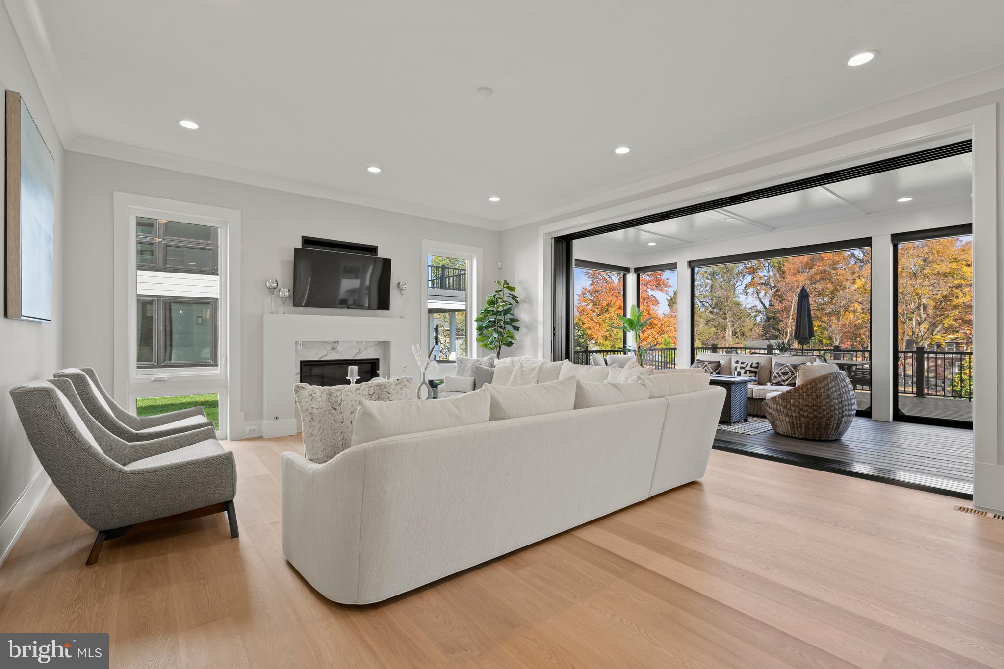 BELVEDERE - Residential