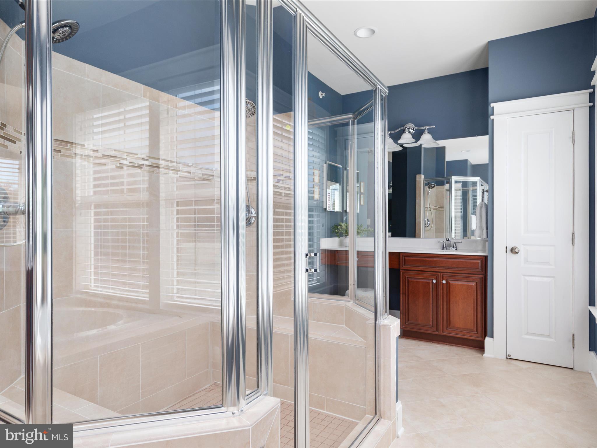 SARANAC - Residential