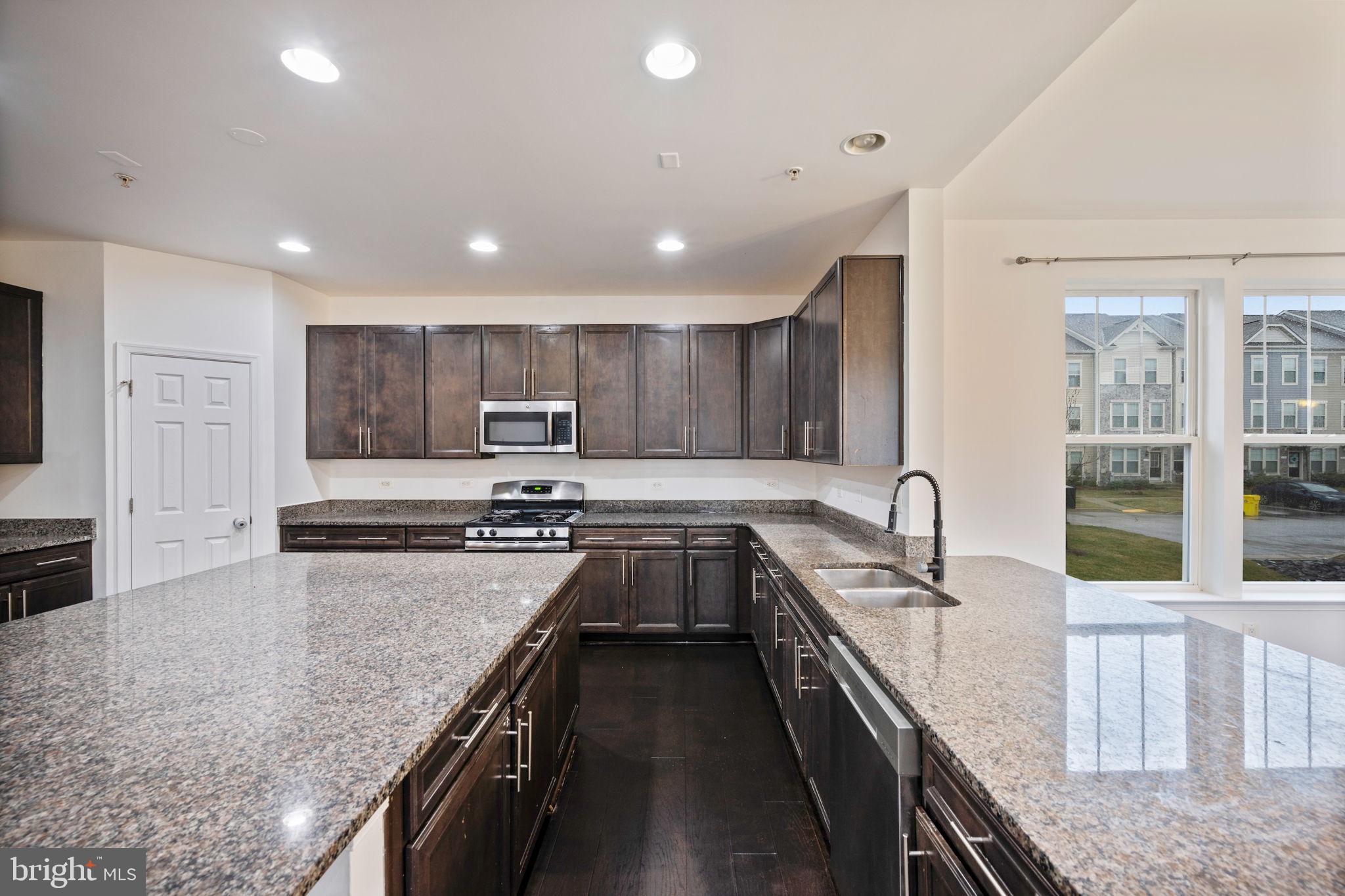 TANYARD COVE NORTH - Residential