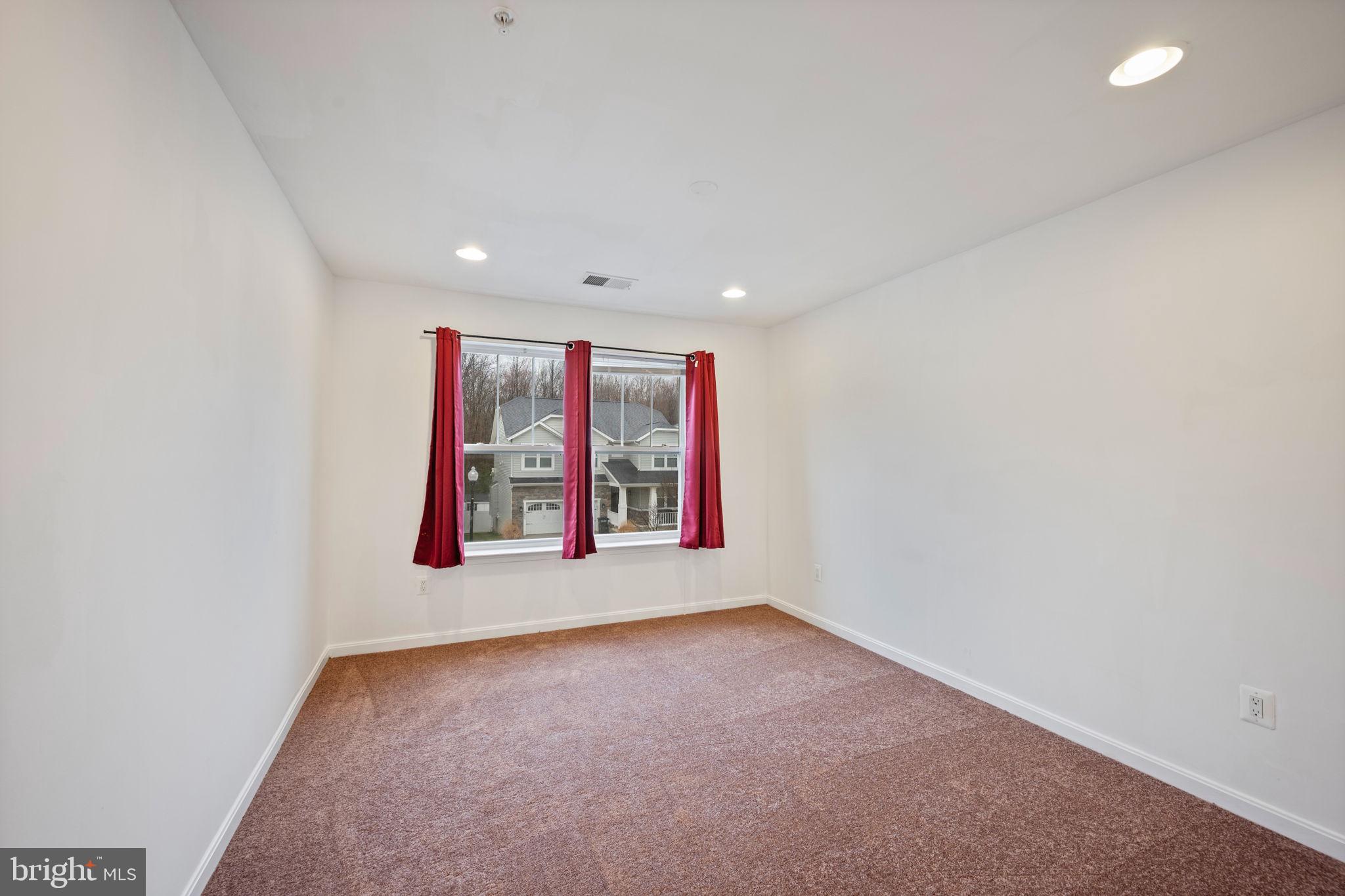 TANYARD COVE NORTH - Residential