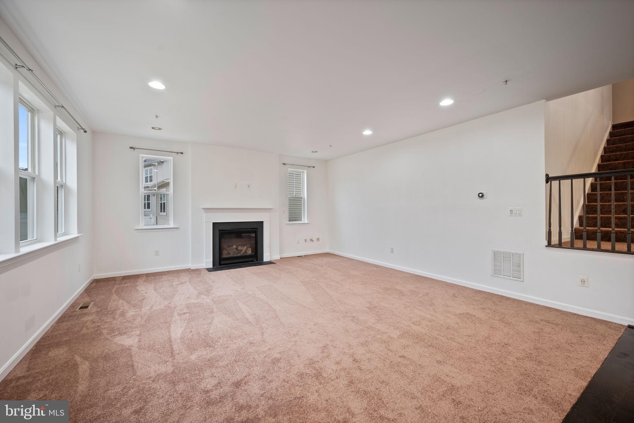 TANYARD COVE NORTH - Residential