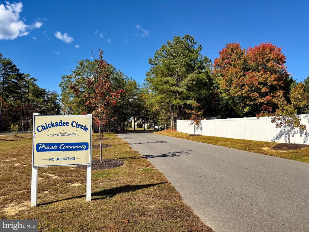 Photo of 22529 Chickadee Circle #6-2, LEXINGTON PARK, MD 20653 (MLS # MDSM2027808)