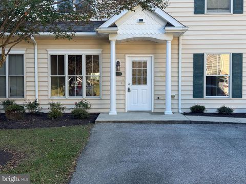 22529 CHICKADEE CIRCLE 6-2 LEXINGTON PARK MD 20653