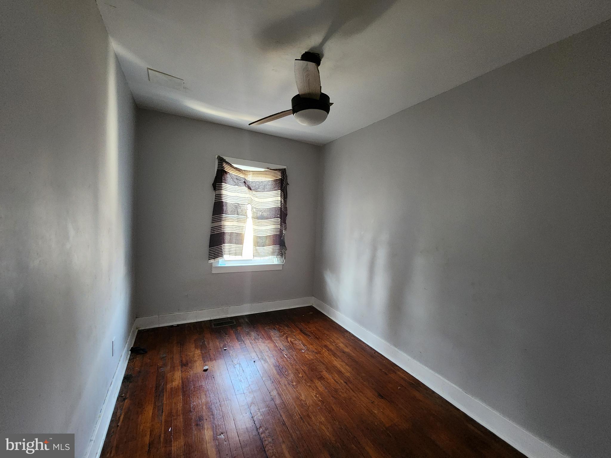 EAST BALTIMORE MIDWAY - Residential