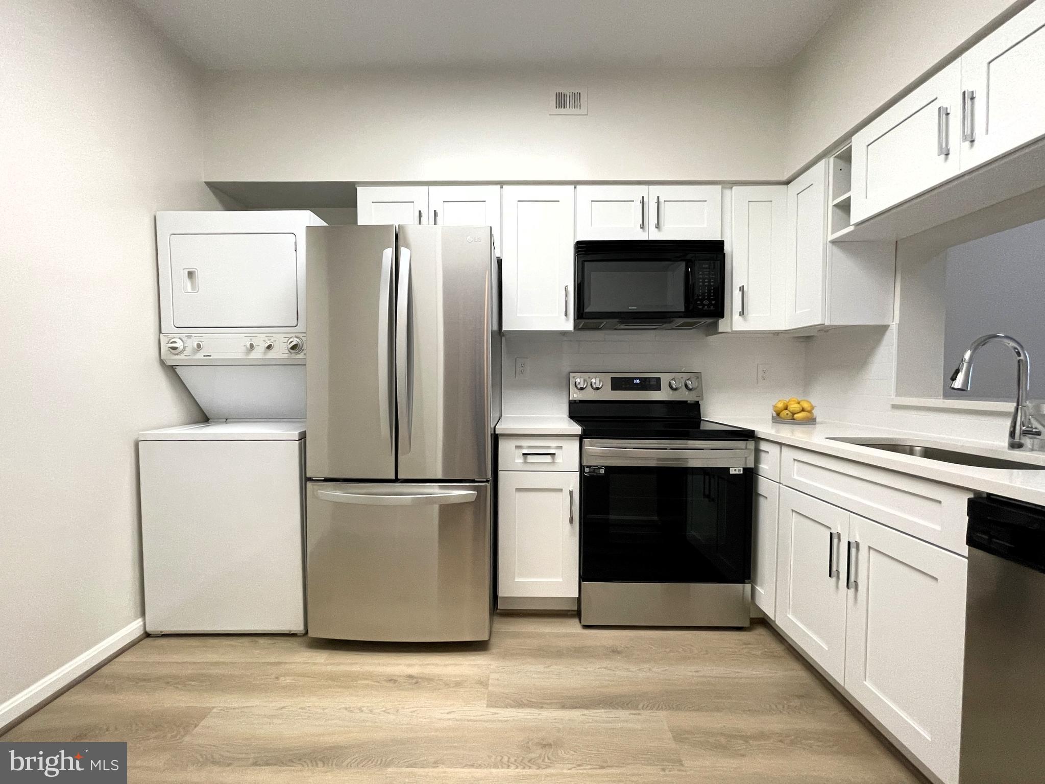 1805 CRYSTAL DRIVE 1103S