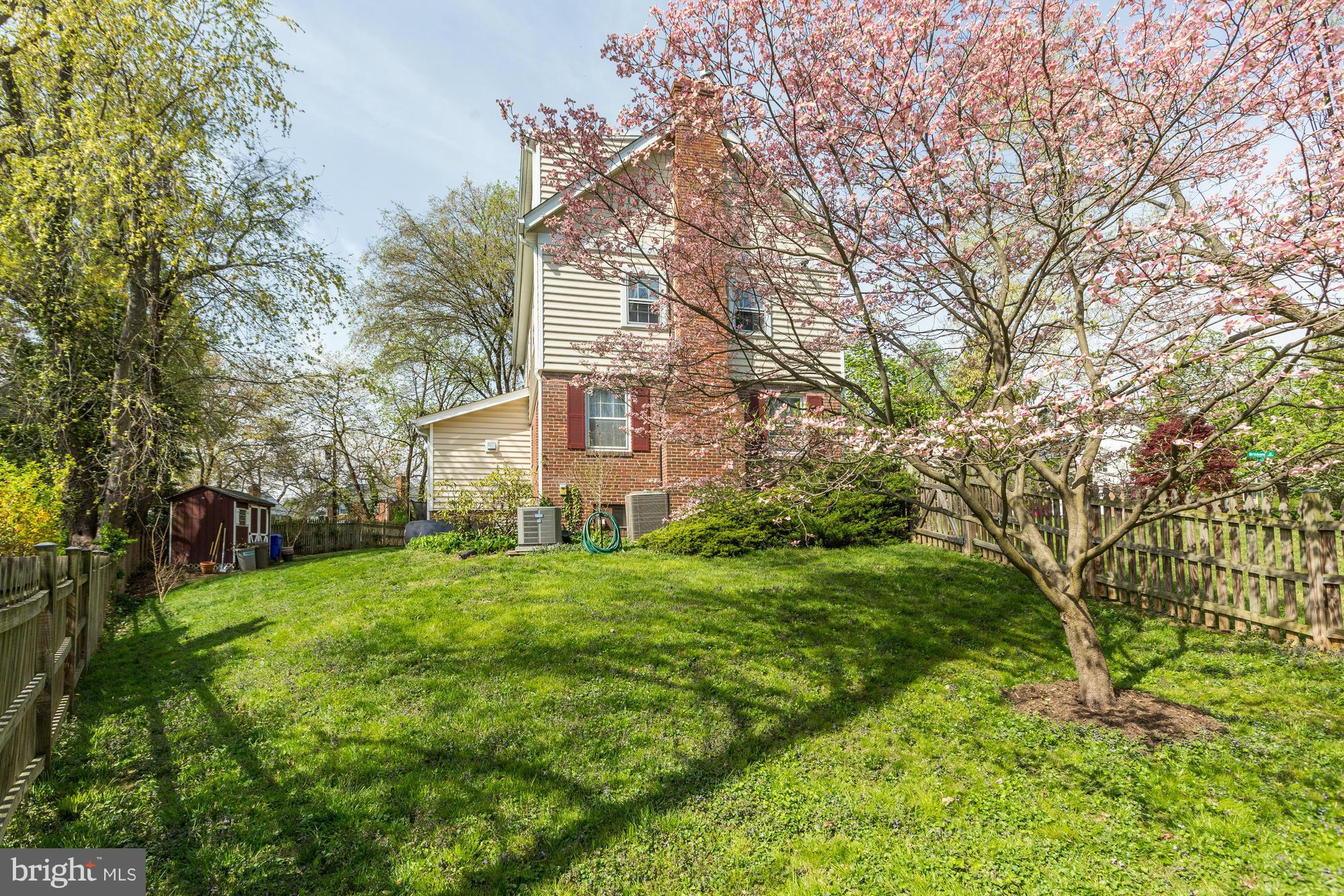 FOREST ESTATES - Residential