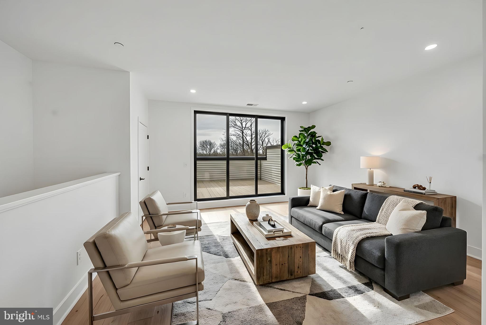 WESTBARD SQUARE - Residential