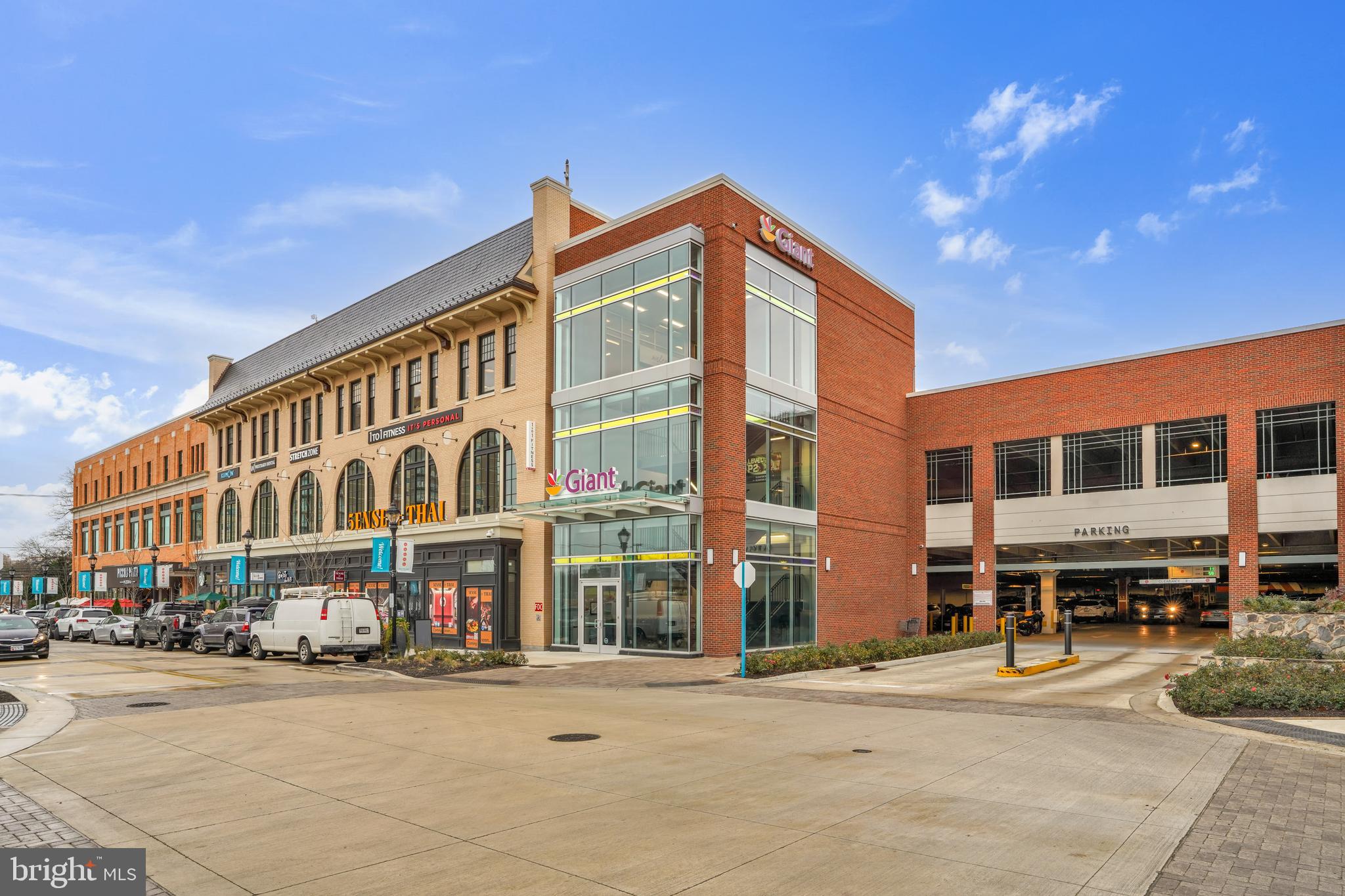 WESTBARD SQUARE - Residential