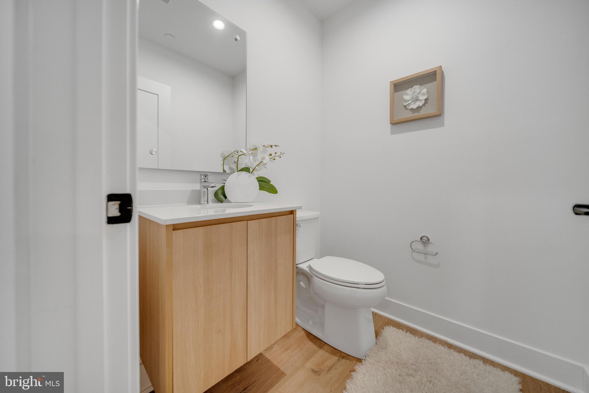 WESTBARD SQUARE - Residential